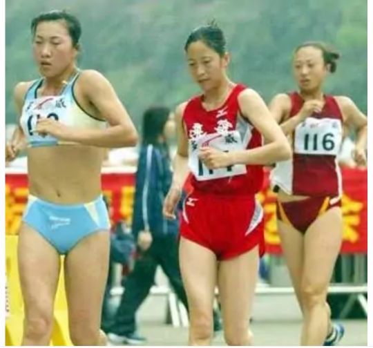 失落的竞走冠军_女子竞走冠军_失败冠军落石