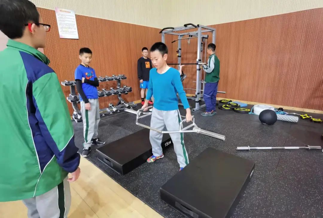 足球进球规矩_进球足球规则转场视频_足球进球转场规则