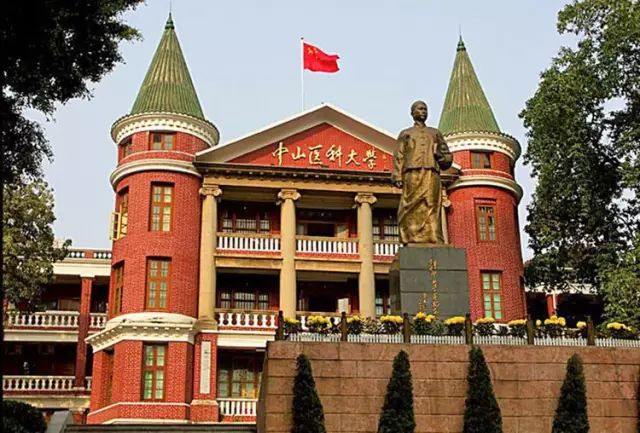 浙江大学游泳冠军铜像_浙江游泳冠军赛_浙江游泳金牌