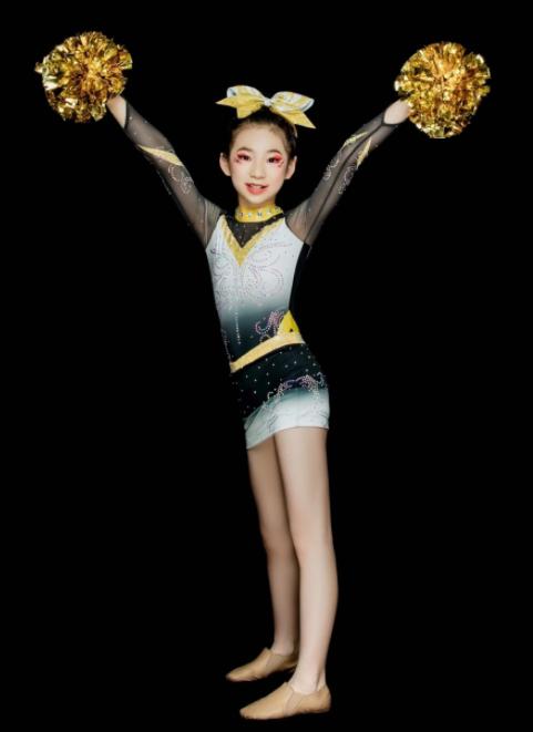 小学生体育跑步体操_小学生跑步体操音乐_体操体育跑步小学生怎么跑
