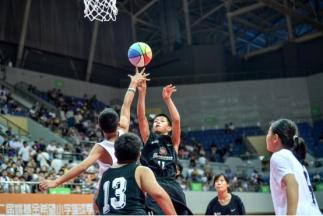景贝小学篮球比赛_水东小学篮球比赛冠军_东秀小学篮球比赛