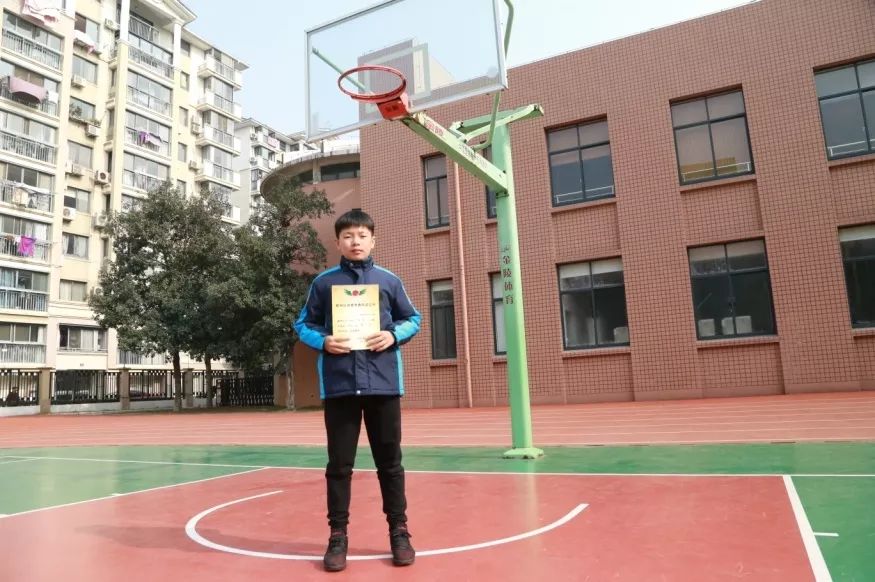 观文小学篮球比赛_水东小学篮球比赛冠军_全国篮球小学生冠军
