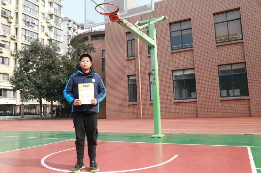 观文小学篮球比赛_水东小学篮球比赛冠军_全国篮球小学生冠军
