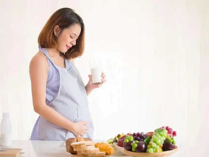 孕妇吃什么营养餐高_孕妇吃的高营养的食物有哪些_怀孕吃营养餐对胎儿好吗