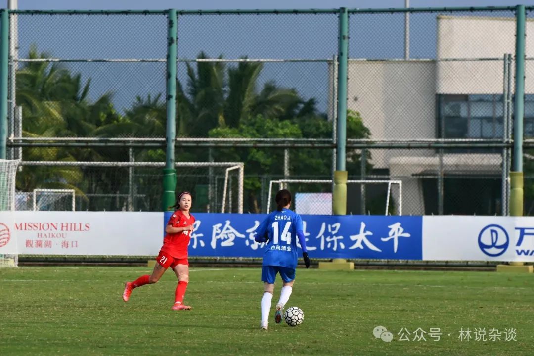 足球球员冠军排行榜_今年足球联赛冠军_上赛季足球冠军名单最新