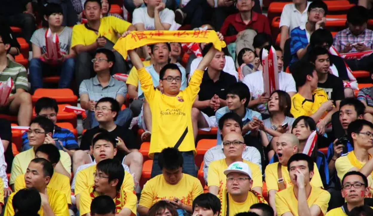 2020厦门足球俱乐部_厦门蓝狮足球队队员名单_厦门蓝狮足球队历史成绩