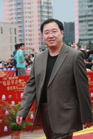 原游泳冠军_游泳冠军第一人_开远游泳冠军