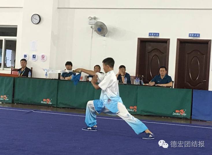 开远游泳冠军_原游泳冠军_开远游泳教练