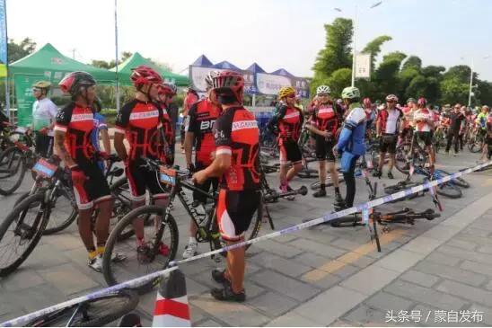 公开水域游泳冠军_开远残奥游泳冠军_开远游泳冠军
